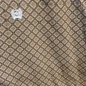 Like new Cinch shirt. SIZE M. Never washed at home always taken to cleaners.